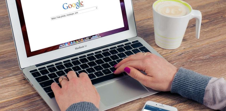 SEO or SEM: What is the best search channel for your financial institution?